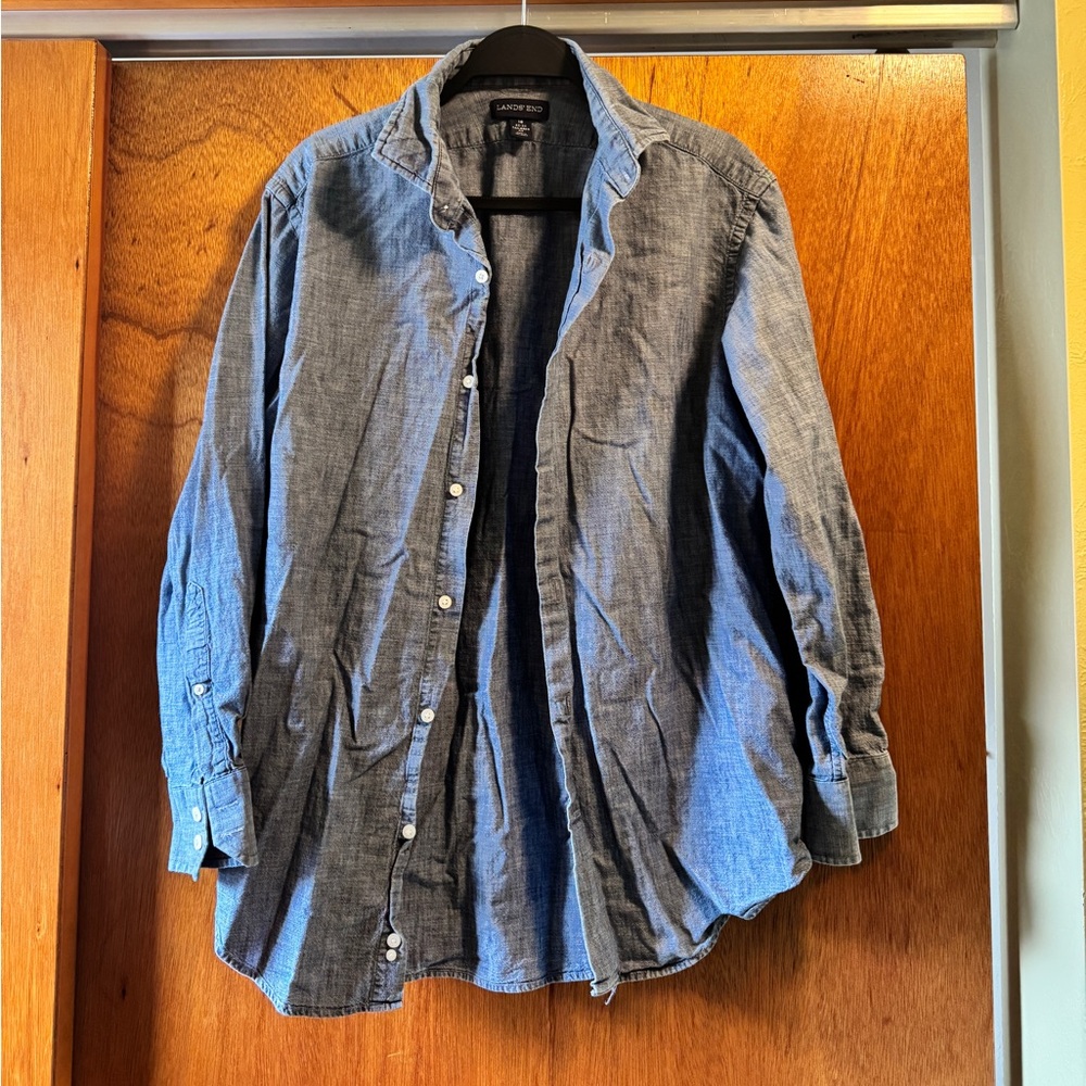 Lands’ End button down
